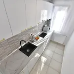 Luxury / M Romancierilor Apartamento Bucareste