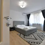 Apartamento Luxury / M Romancierilor *