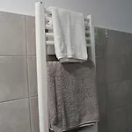 Luxury / M Romancierilor * Bucareste