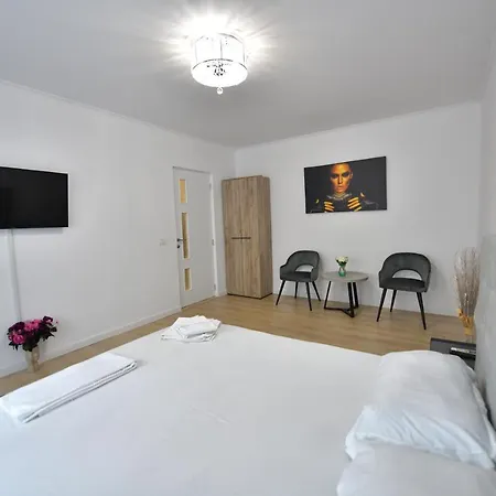 Luxury / M Romancierilor Apartamento Bucarest