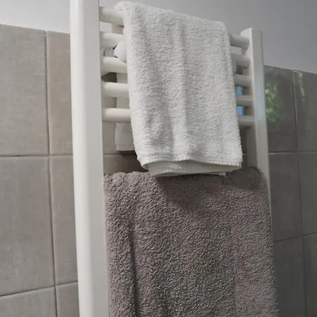 Luxury / M Romancierilor *